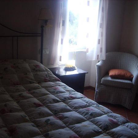 Gli Ulivi Bed&breakfast Bed and Breakfast Fosdinovo Esterno foto