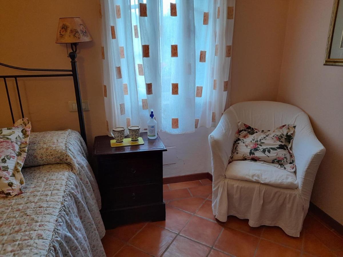 Gli Ulivi Bed&breakfast Bed and Breakfast Fosdinovo Esterno foto