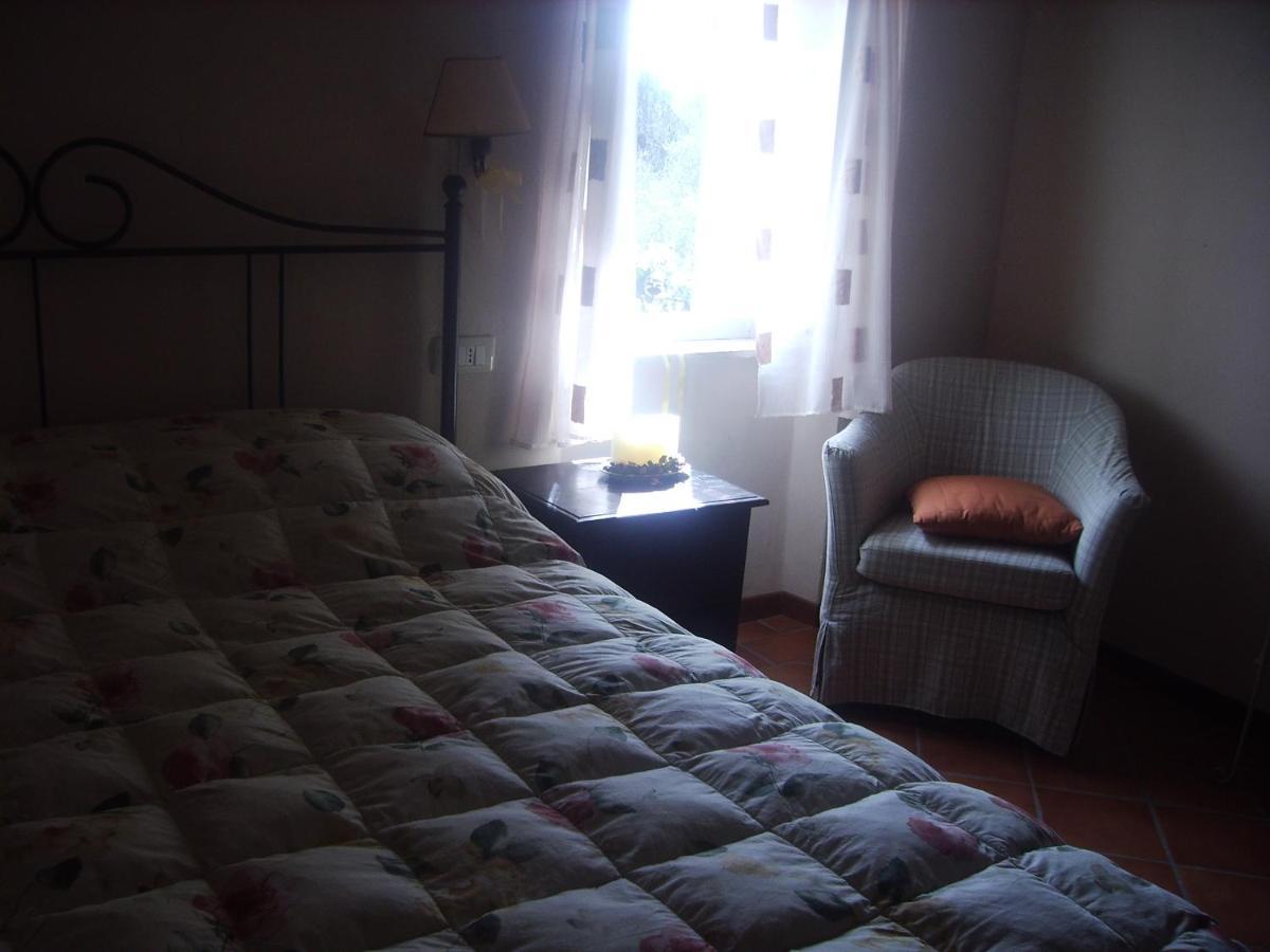 Gli Ulivi Bed&breakfast Bed and Breakfast Fosdinovo Esterno foto